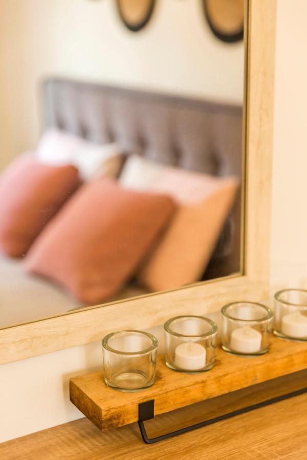 Sweet Greek Memories-Acropolis Apartment เอเธนส์ ภายนอก รูปภาพ