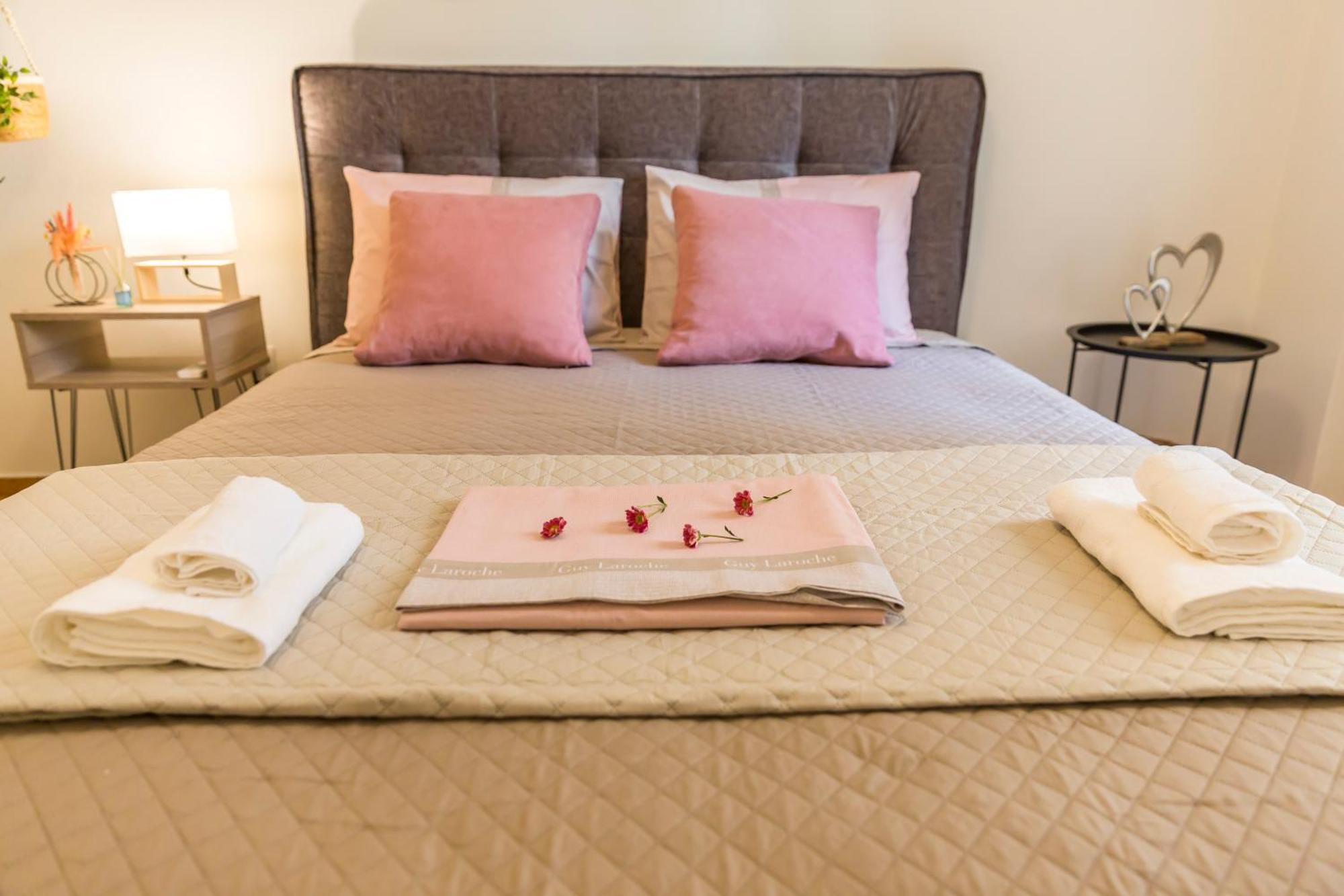 Sweet Greek Memories-Acropolis Apartment เอเธนส์ ภายนอก รูปภาพ